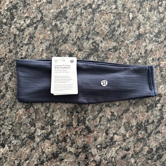 lululemon athletica Accessories - Lululemon License to Train Wide Headband
